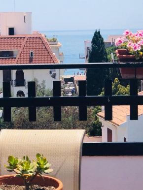 Sea View 2 Bedroom Vacation Apartment